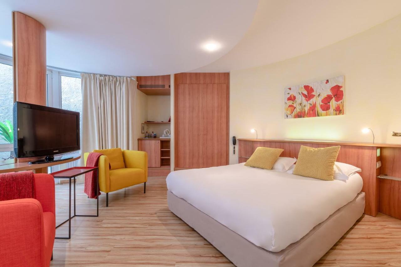 Auberge Du Poids Public Logis Hotel Saint-Félix-Lauragais Eksteriør bilde